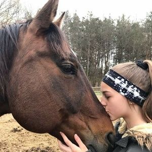 Meet your Posher, Kenah